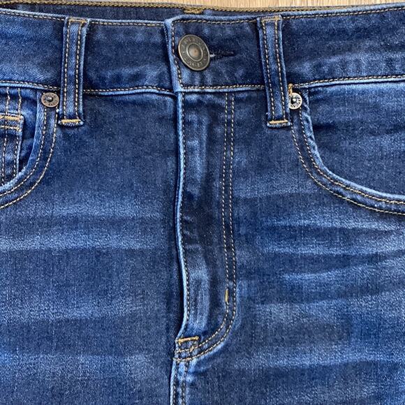 American Eagle High Rise Dark Wash Stretch Denim Mini Skirt Size 6 - Picture 2 of 7